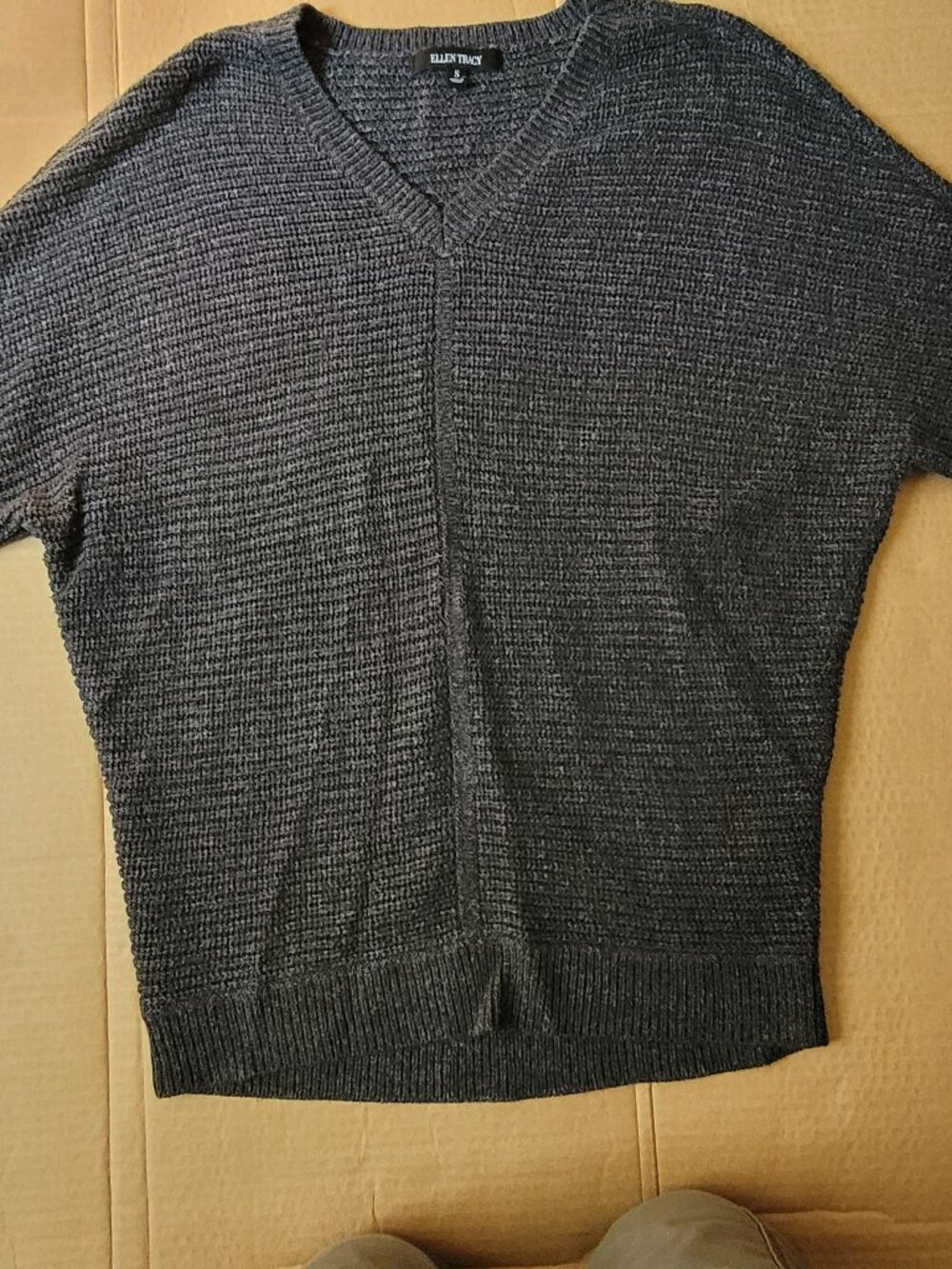 V neck dolman sleeved sweater